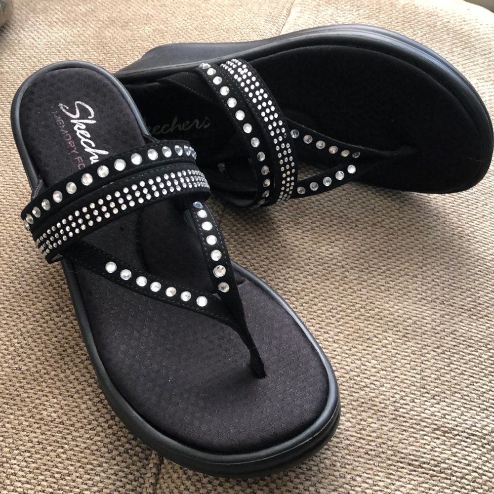 Skechers Woman Rambler Cali Wedge Flip Flop Size 7